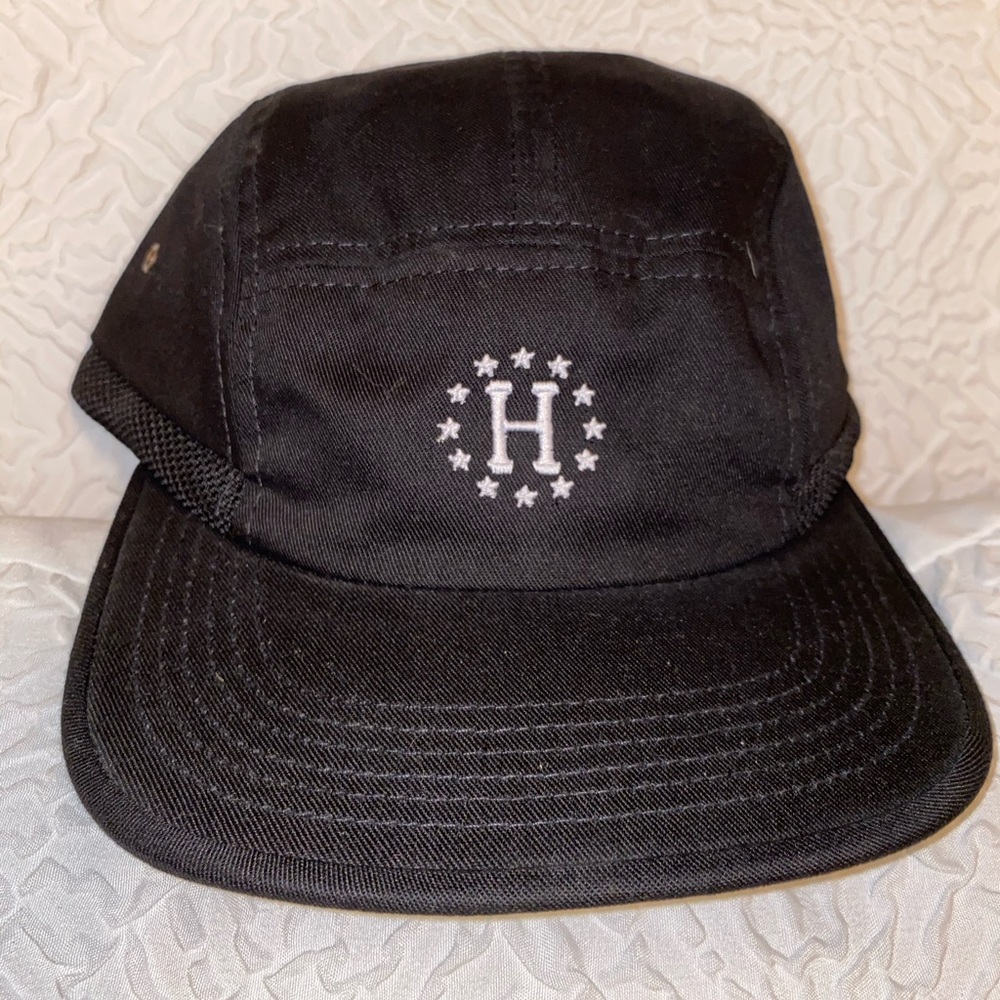 HUF 5 Panel black hat